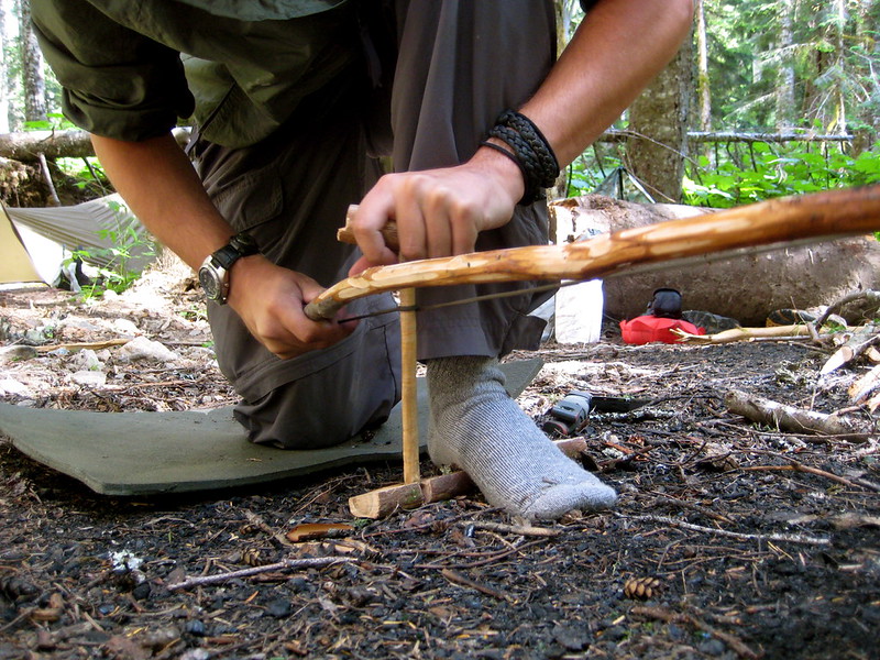 Bow-drill-fire-starter